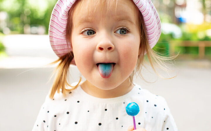 کدام رنگ‌های خوراکی مصنوعی سلامت و رفتار کودکان را تحت تاثیر قرار می‌دهند؟