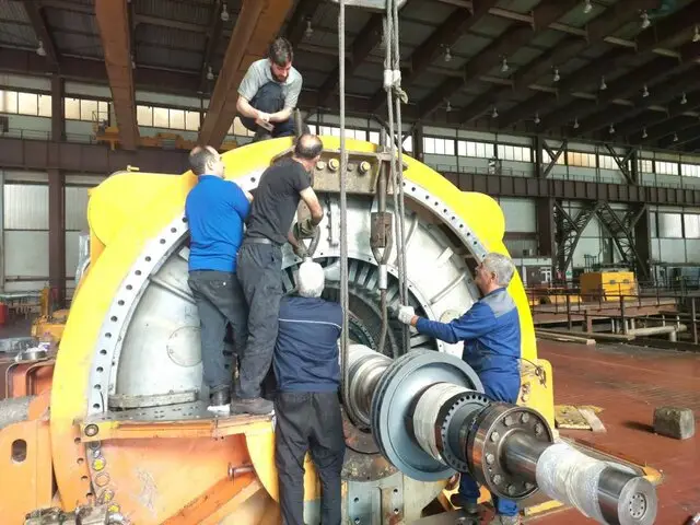 اتصال موفق واحد اول نیروگاه بیستون به شبکه برق؛ آماده برای پیک مصرف زمستان و تابستان!