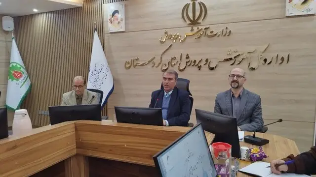 مدیرکل آموزش و پرورش کردستان وعده داد: جشن باسوادی استان ظرف ۳ سال آینده واقعی می‌شود!