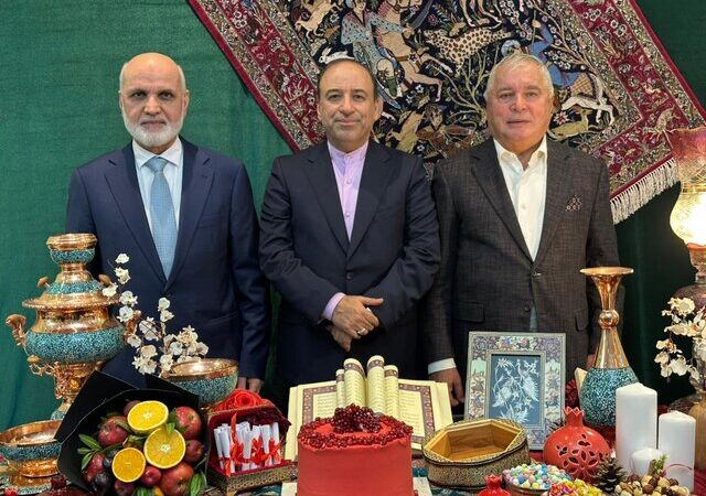 شبی به یاد ماندنی در کویت؛ سفرای فارسی‌زبان گرد هم آمدند تا رازهای شب یلدا را زنده کنند!