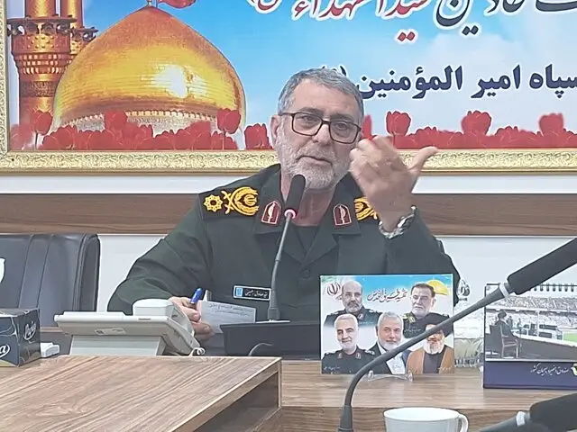 فرمانده سپاه ایلام: رسانه‌ها باید راز آرایش جنگ نرم دشمن را کشف کنند و پیشگام جریان‌سازی باشند