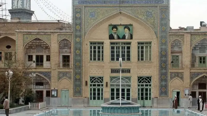 تحقیقات حوزه علمیه درباره جنس چاقوی ذبح گوسفند که سرنوشت فقهی را تغییر داد!