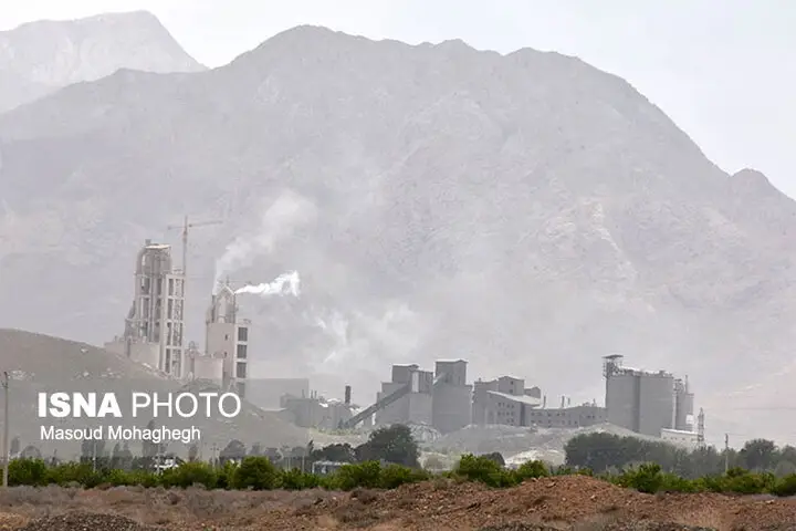 چالش زمستانی؛ قطعی گاز و کاهش ۴۰ درصدی برق صنایع سیمان کشور!