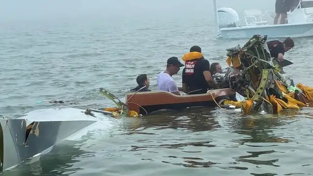 سقوط مرموز هواپیمای نیروی دریایی مکزیک در تگزاس؛ نجات چهار سرنشین در آخرین لحظات