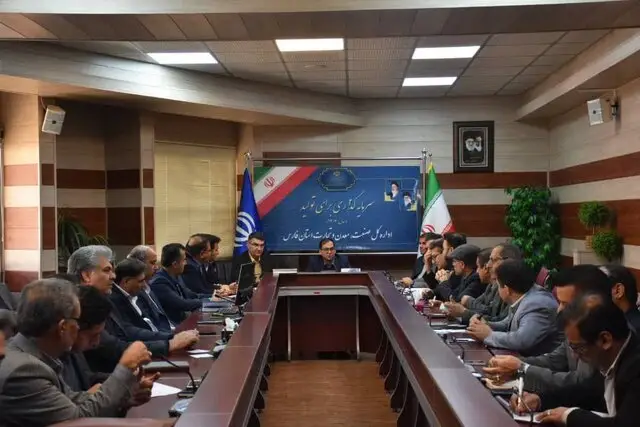 فارس در مسیر شکوفایی اقتصادی؛ چگونه صادرات و صنایع دانش‌بنیان جایگاه استان را متحول می‌کنند؟