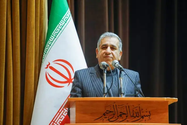 معاون استاندار فارس: مسئولیت‌پذیری مدیران، کلید تقویت سرمایه اجتماعی نظام است