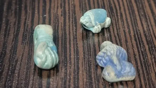 لاک‌پشتی لاجوردی که رازهای اشکانی را فاش می‌کند؛ گردن‌آویزی جادویی در موزه رشت