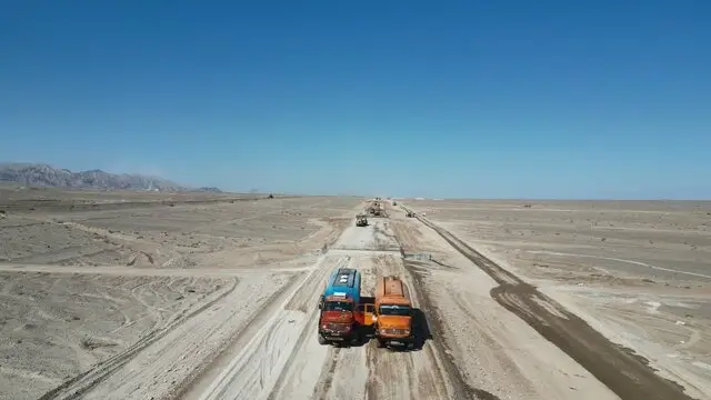 آغاز عملیات ساخت بزرگراه ۲۴ کیلومتری در محور استراتژیک خاش-سراوان؛ تحولی بزرگ در راه‌های سیستان و بلوچستان