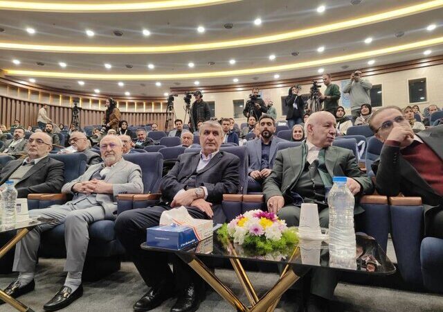 آغاز نشست تاریخی انجمن‌های پزشکی هسته‌ای و آنکولوژی؛ افق‌های نوین درمان سرطان در ایران