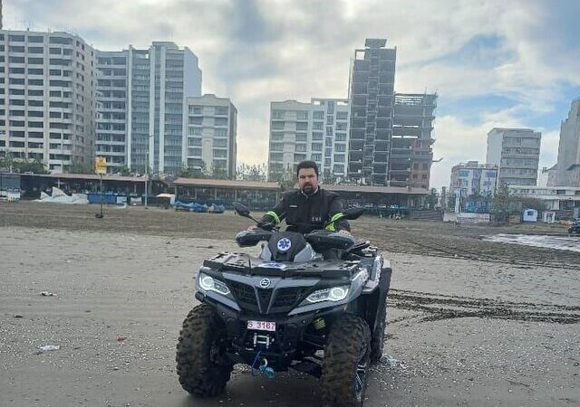 موتور چهارچرخ اورژانس در سواحل محمودآباد؛ نجات جان مسافران در دسترس‌تر شد!