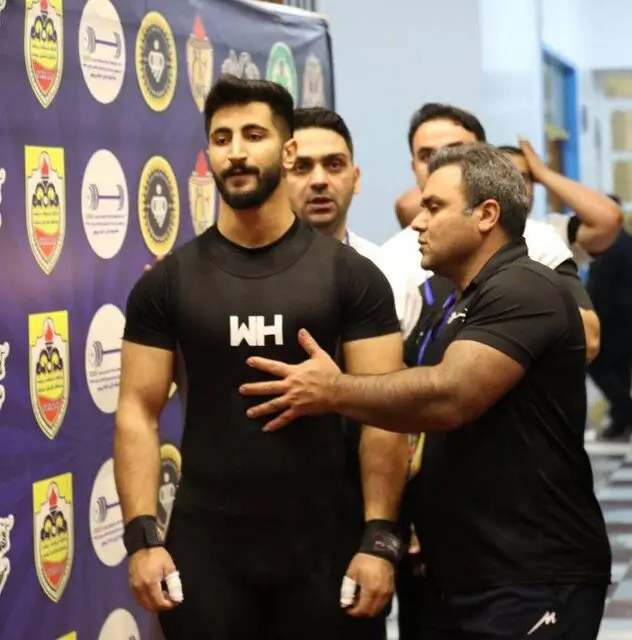 رقابت نفس‌گیر دسته ۹۴ کیلوگرم لیگ وزنه‌برداری در اهواز به اوج رسید!