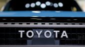 کاهش چشمگیر تولید و فروش تویوتا در نوامبر؛ نشانه‌های هشدار برای خودروساز جهانی!