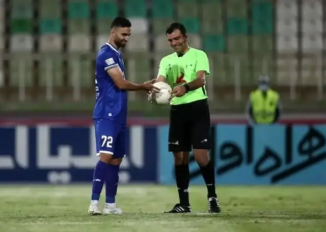 داور دیدار حساس استقلال و گل‌گهر مشخص شد؛ منصوریان در کانون توجه!