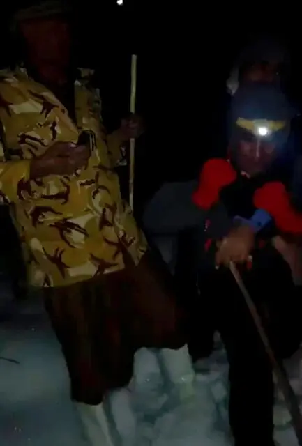 نجات معجزه‌آسا جوان ۳۸ ساله از چنگ یخ‌زدگی در ارتفاعات گرگو بویراحمد