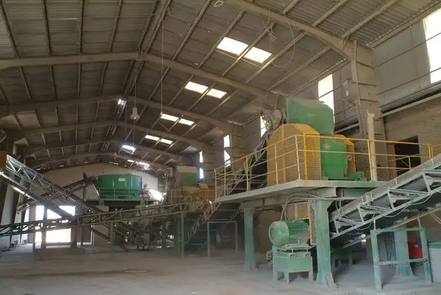 بازگشت شگفت‌انگیز ۱۱۵ کارگر به کارخانه‌های کردکوی پس از یک سال تعطیلی!