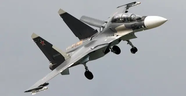 تحویل دسته جدید جنگنده‌های سوخو ۳۰ روسی به بلاروس؛ نوسازی ناوگان در اوج!