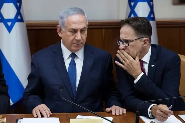 هک بی‌سابقه گوشی رئیس دفتر نتانیاهو؛ اطلاعات حساس لو رفت؟