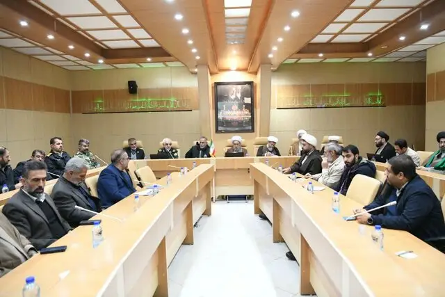 امام جمعه شیراز: تکریم حضرت شاهچراغ(ع) باید به نماد اقتدار و ایمان تبدیل شود