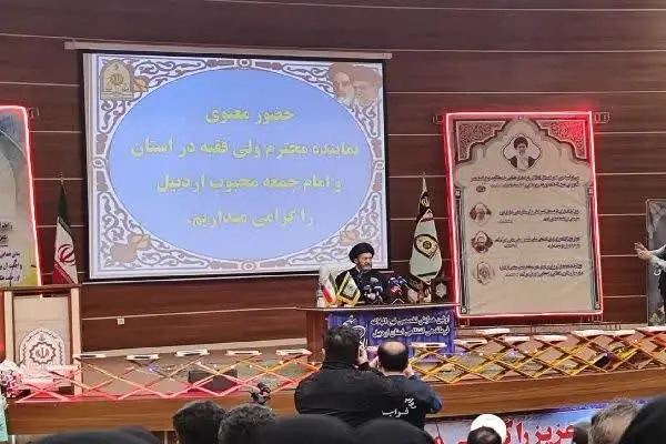 انس نیروهای انتظامی با قرآن و نهج‌البلاغه، کلید ارتقای بصیرت و اخلاق حرفه‌ای