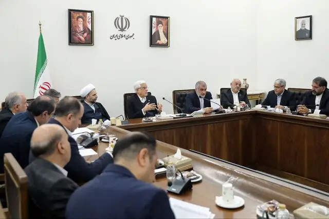 روایتی از از تصمیم مهم نشست معاونین اول سه قوه با نمایندگان بخش خصوصی