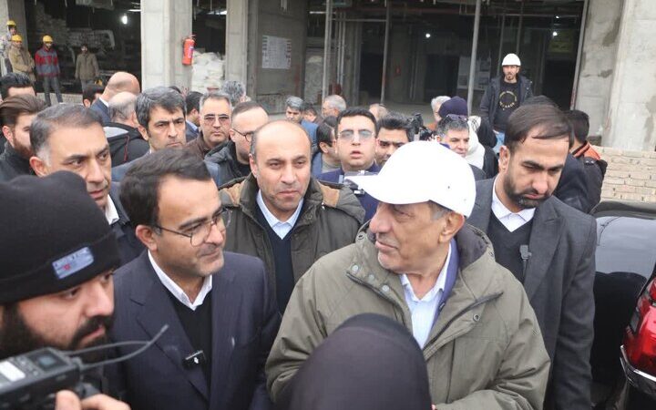 بازدید معاون اجرایی رئیس‌جمهور و استاندار تهران از بیمارستان مفتح ورامین