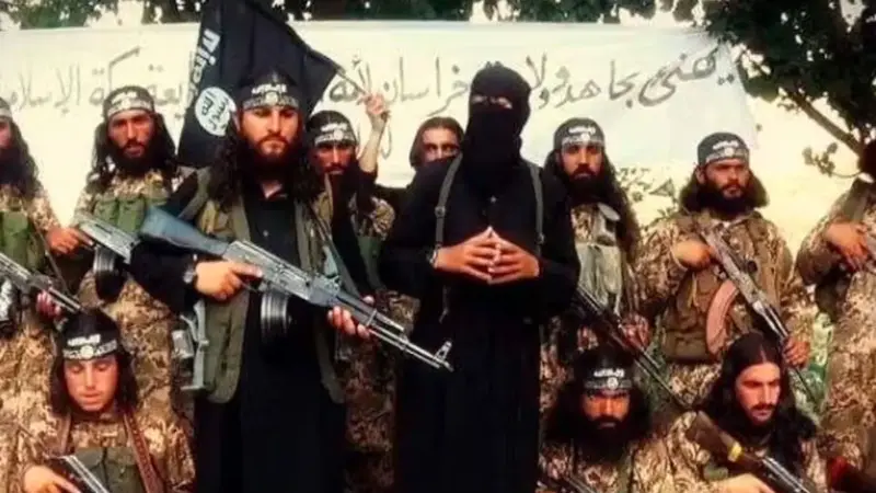 داعش در سایه طالبان: جذب ۶۰۰ جنگجوی آسیای مرکزی و سربازگیری کودکان ۱۴ ساله فاجعه‌ای نوظهور