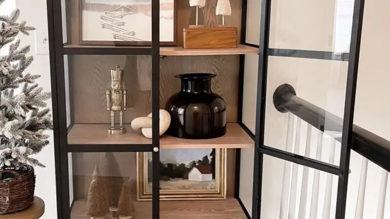 دسر بی‌نظیر بیسکوییت و انار؛ راز خوشمزگی شب یلدا که باید امتحان کنید!