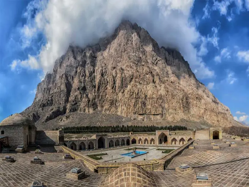 چرا پرواز تهران به کرمانشاه، کلید طلایی سفرهای کوتاه آخر هفته است؟