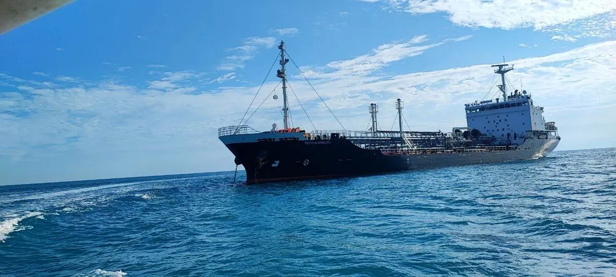 توقیف نفتکش غول‌پیکر حامل ۴ میلیون لیتر سوخت قاچاق در خلیج فارس؛ ارزش محموله ۷۰۰ میلیارد تومان اعلام شد!