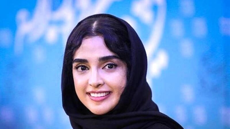 الهه حصاری در باغ پرتقالی؛ ذوق‌زدگی بازیگر محبوب در عکس متفاوت و بهاری!