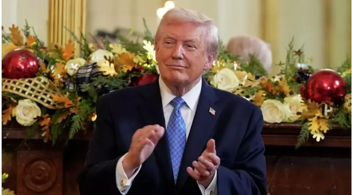 ترامپ هشدار داد: کریسمس دموکرات‌ها ممکن است برای همیشه پایان یابد!