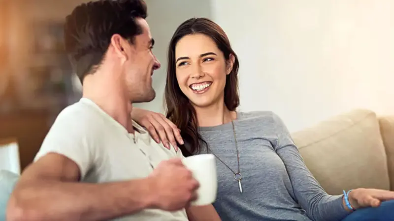 چرا عشق بعد از سال‌ها زندگی مشترک آرام می‌گیرد؟ رازهای حفظ شور و هیجان در رابطه