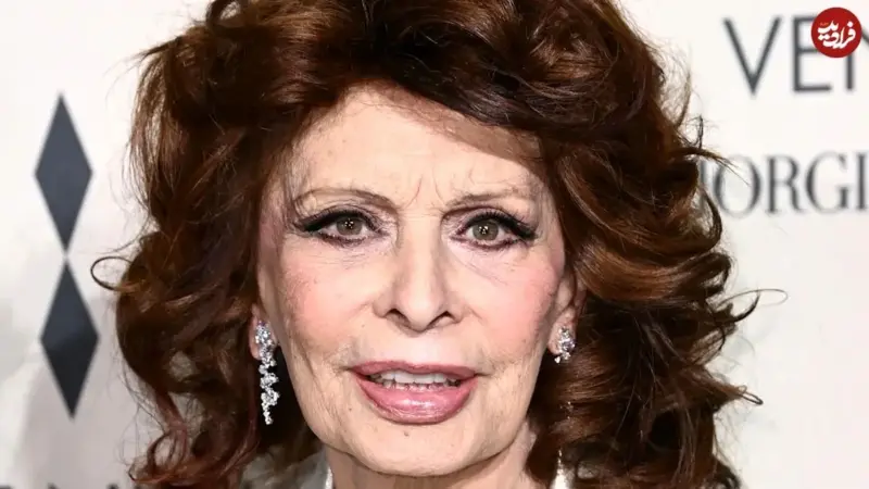 سوفیا لورن در جشن کریسمس سال ۱۳۳۳؛ سفری جادویی به گذشته در رم!