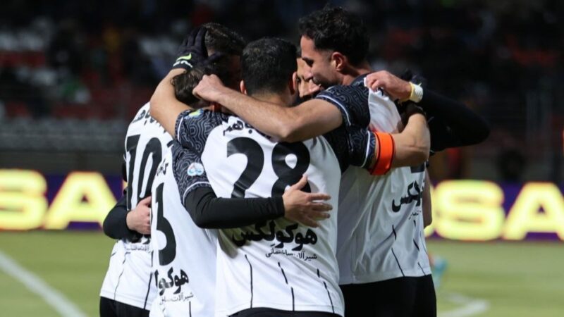 رقابت نفس‌گیر لیگ 25؛ سپاهان محرم از سرخابی‌ها پیشی گرفت!