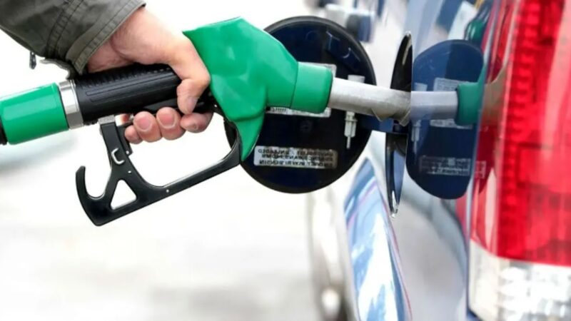 سهمیه بنزین مالکان چندپلاک بالاخره مشخص شد؛ جزئیات جدید و مهم برای همه رانندگان!
