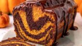 کیک ماربل کدو حلوایی؛ یک کیک خوشمزه با عطر و بوی پاییز
