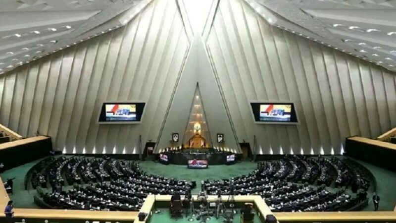 جلسه محرمانه مجلس برای نجات معیشت مردم؛ چه تدابیری در راه است؟