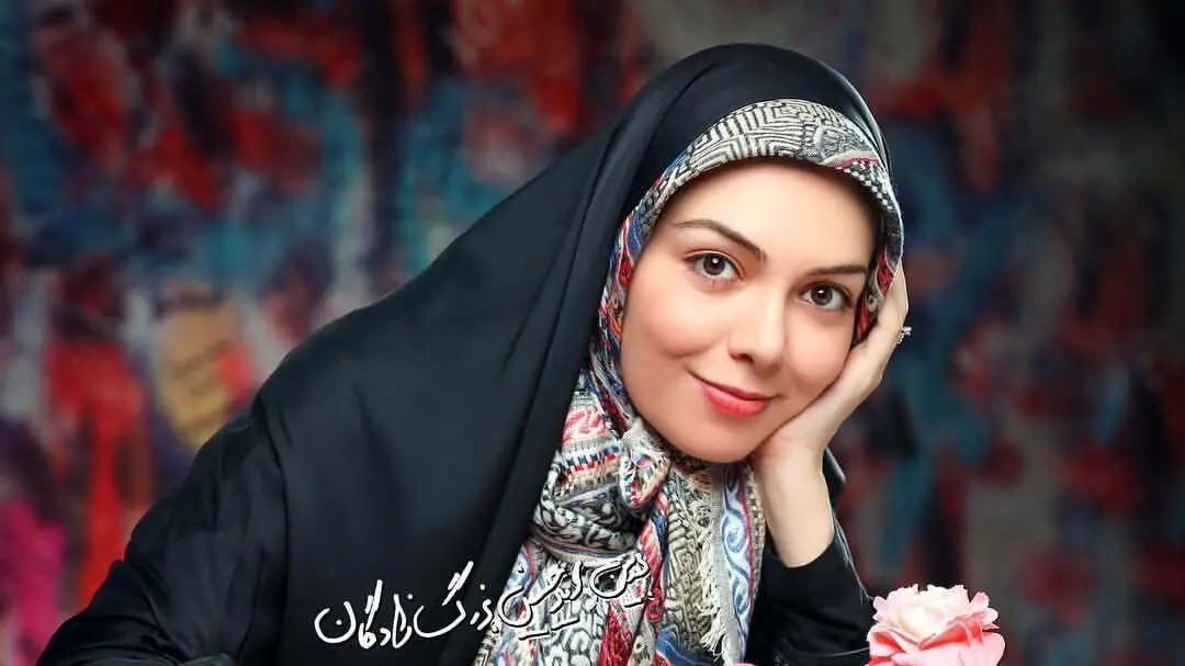 عکس‌های دیده‌نشده از معصومیت کودکانه آزاده نامداری؛ وداعی تلخ که هنوز قلب‌ها را می‌سوزاند