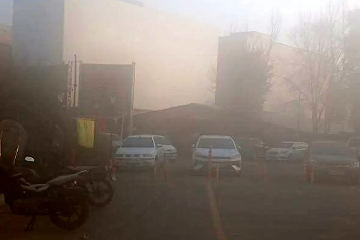 هوای منطقه ۱۲ تهران به نقطه هشدار رسید؛ نفس کشیدن دشوار شد!
