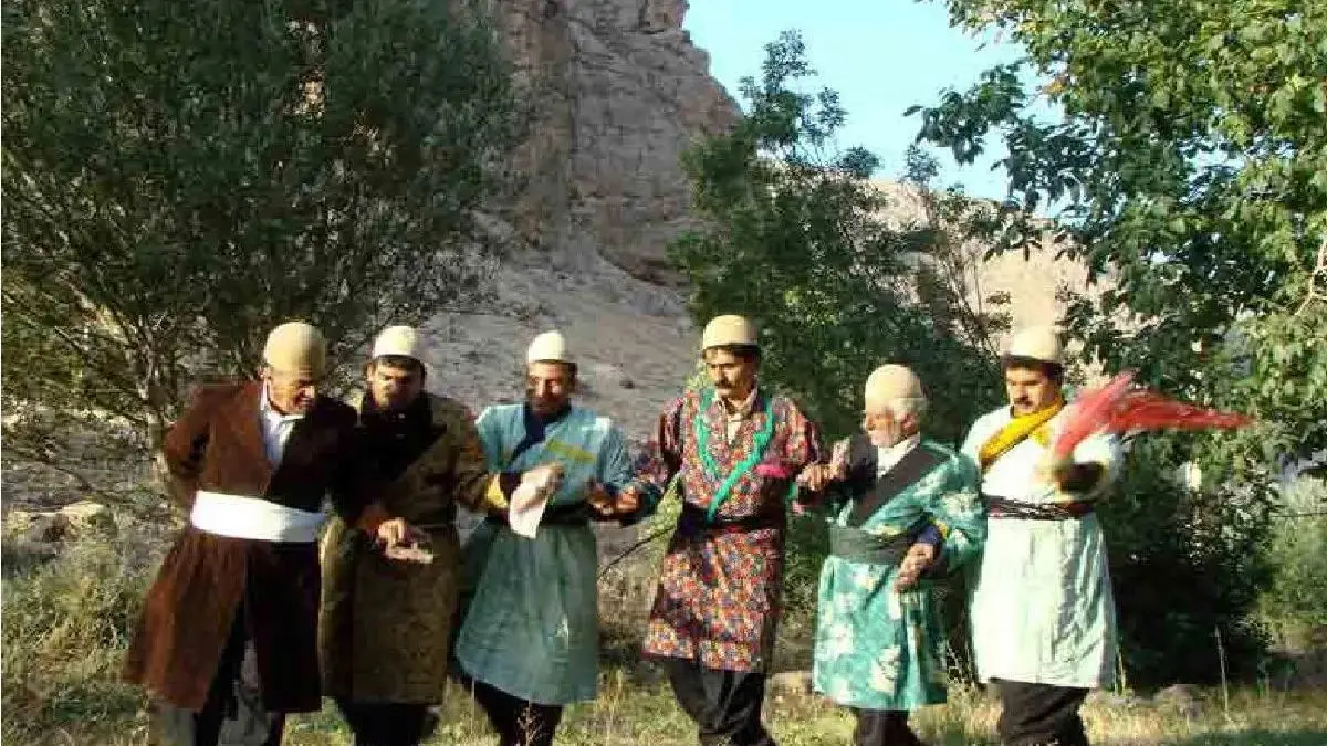 اجرای بی‌نظیر سروش کرمی نژاد: آهنگ لری «بلال بلال» که دل‌ها را به لرزه درآورد!