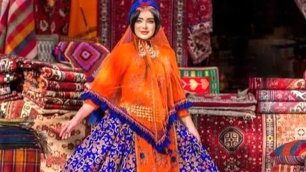 تماشای نوازندگی ۵۰ هنرمند لری که شادی را به اوج می‌رساند!