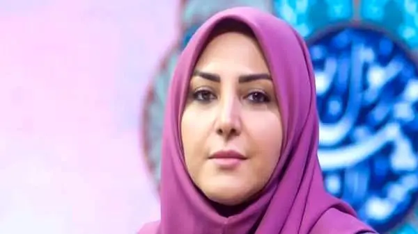 درخشش بی‌نظیر المیرا شریفی‌مقدم با استایل یلدایی قرمز؛ مجری محبوب آس را شگفت‌زده کرد!