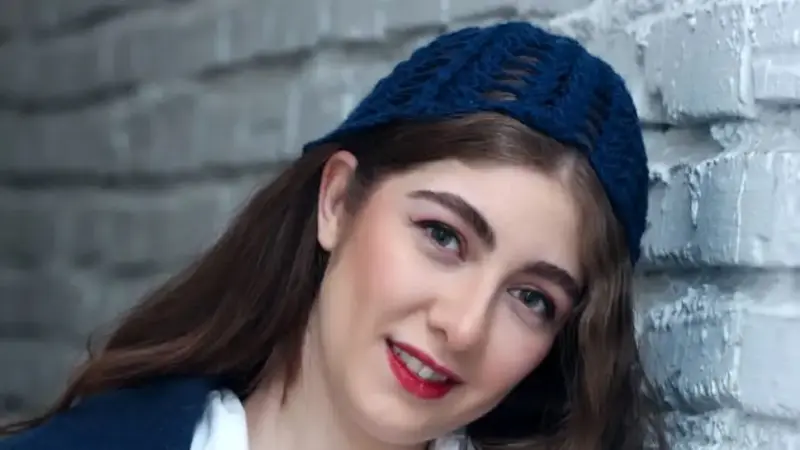 الیکا ناصری بازیگر سریال گردن زنی و یاغی این روزها در اوج درخشش است/ استایل گرم و دلنشین او را ببینید