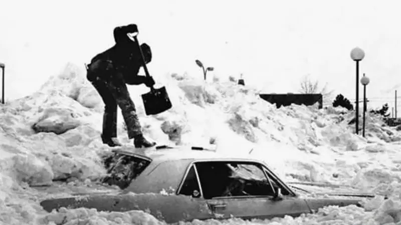 وقتی تهران در سیزدهم آذر سفیدپوش شد؛ برفی که خاطرات را زنده کرد!