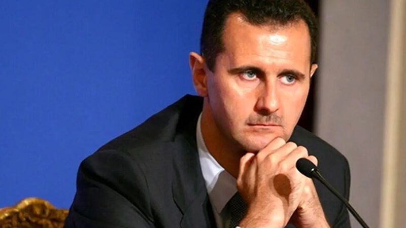 واکنش‌ها به تصویر جنجالی بشار اسد در کنار دختری جوان در میدان سرخ مسکو!