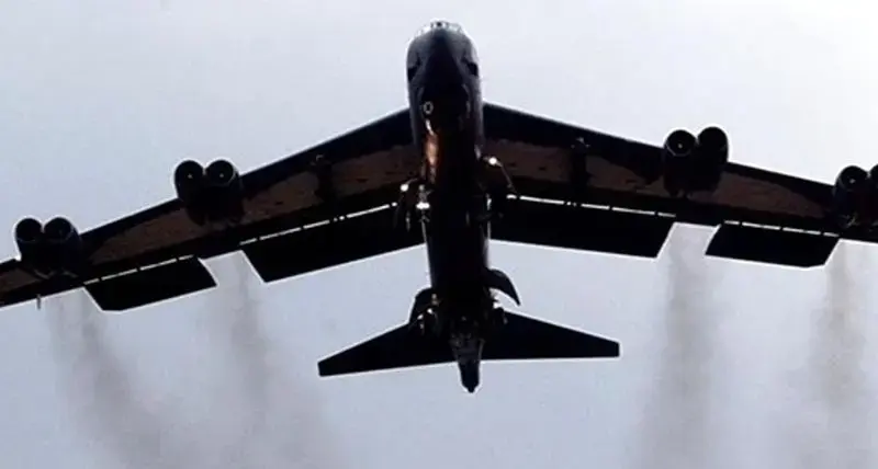 پاسخ قاطع آمریکا و ژاپن؛ پرواز بمب‌افکن‌های B-52 پس از رزمایش مشترک چین و روسیه