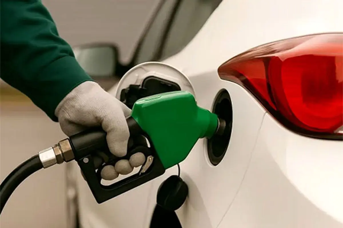 صف بنزین سوپر ۸۰ هزار تومانی؛ پز تازه پولدارها در تهران!