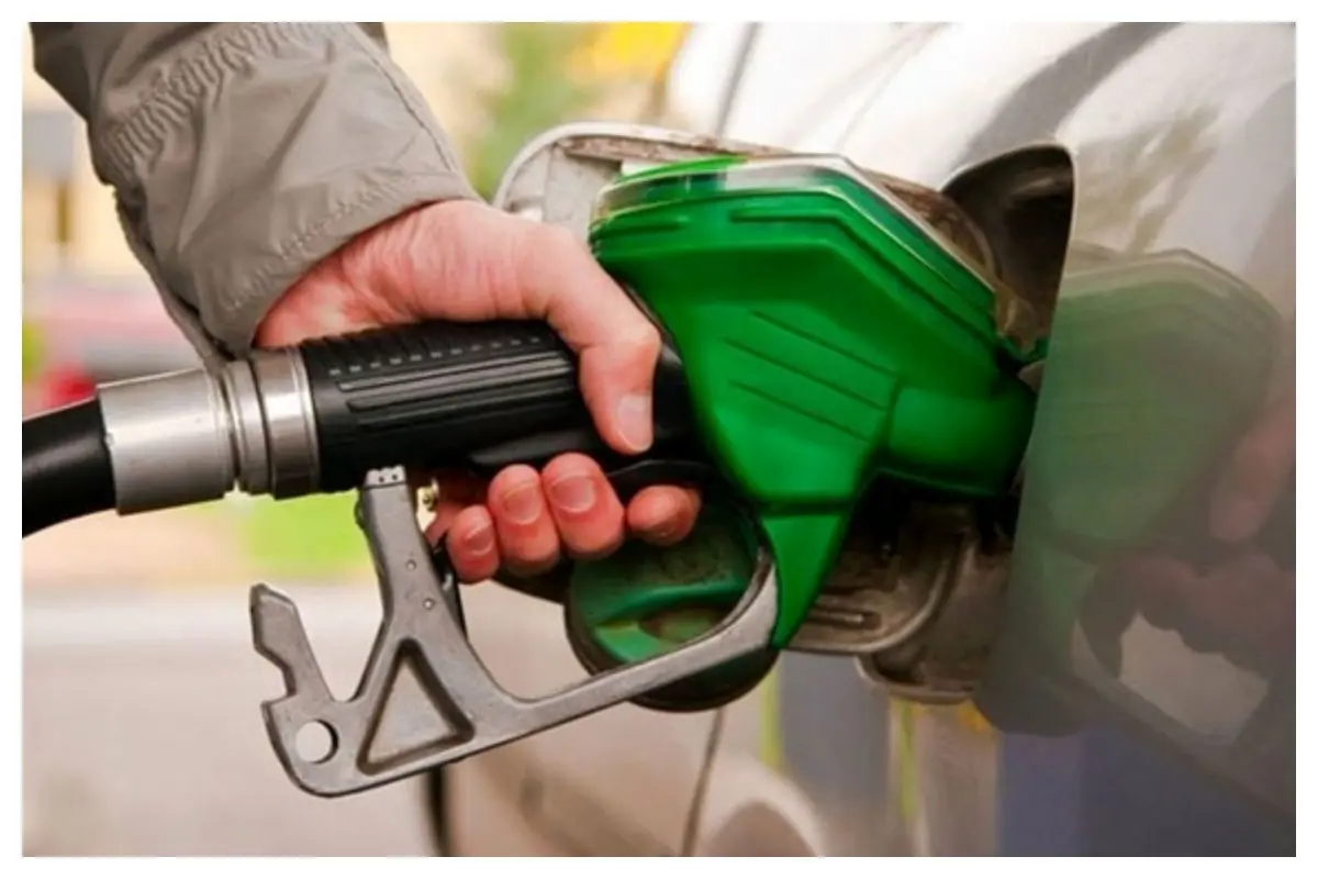 سهمیه بنزین ۱۵۰۰ تومانی حذف می‌شود؟