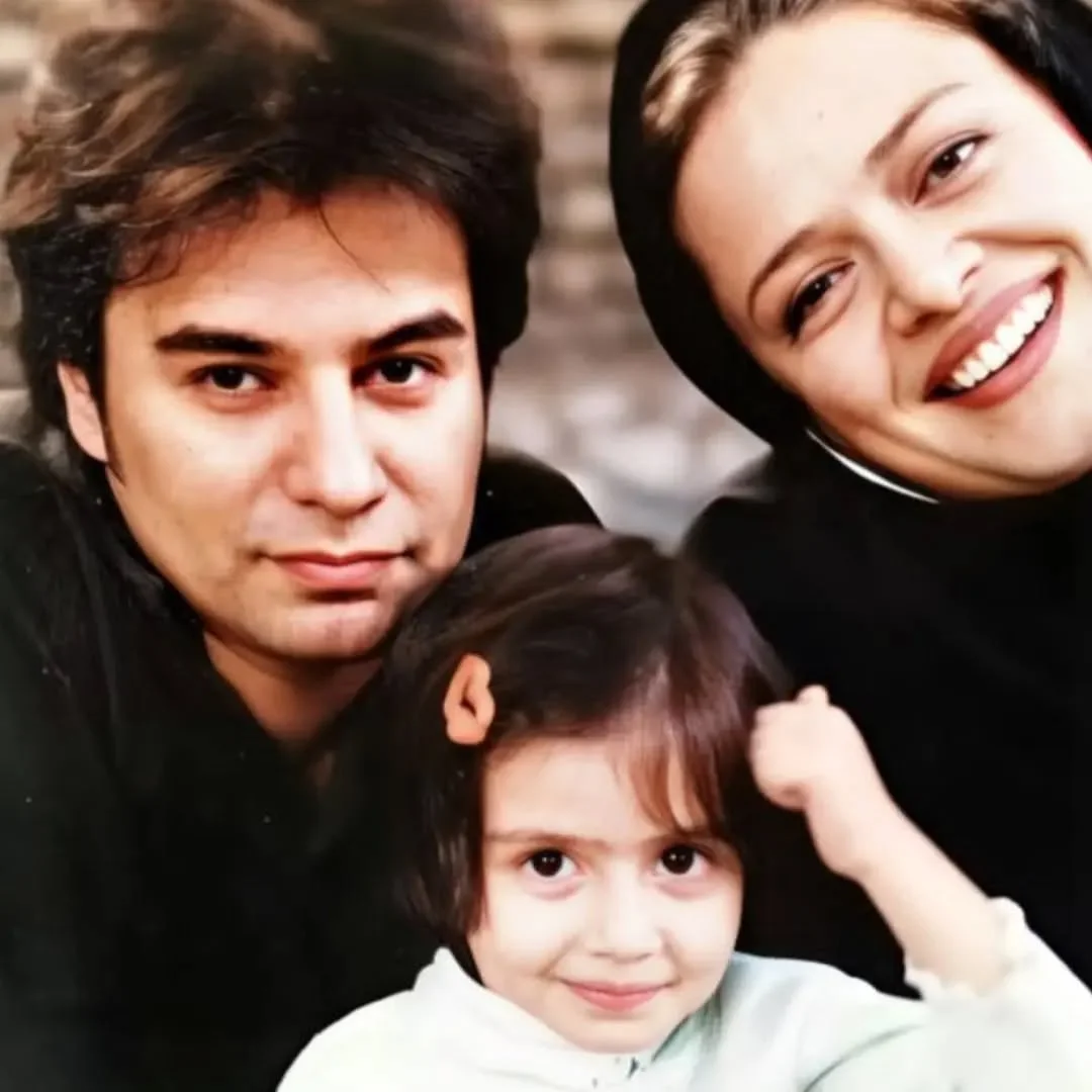 نگاهی به سلیقه بهاره رهنما برای دکور خانه‌اش با گل های زیبا