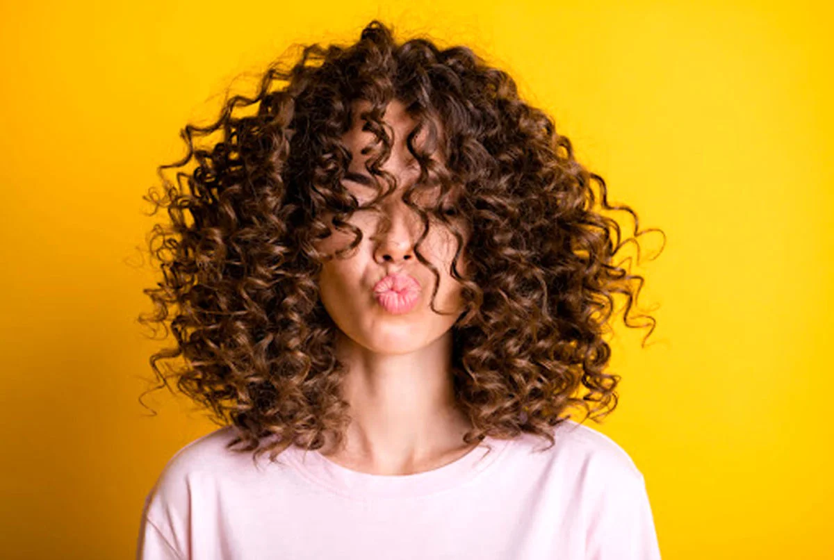 کشف بهترین مراکز تخصصی فر مو در تهران؛ ۱۰ انتخاب برتر که نباید از دست بدهید!